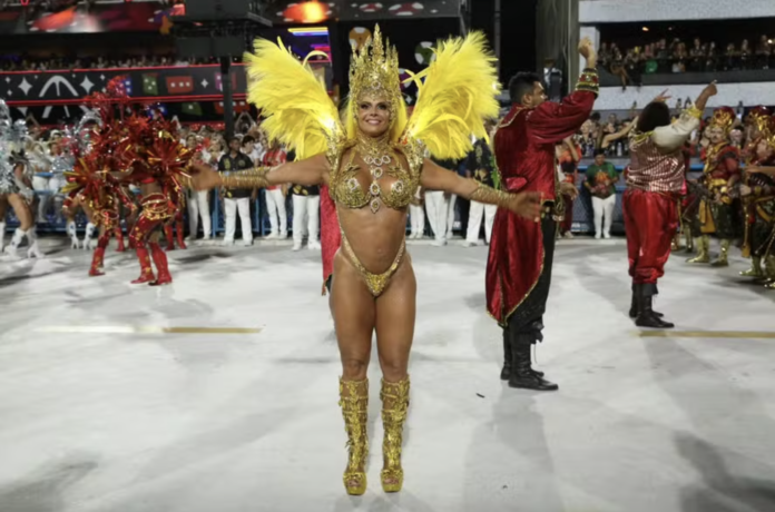 Viviane Araújo pelo Salgueiro em noite de Desfile das Campeãs encerrando o carnaval 2024 — Foto: Roberto Filho/Brazil News
