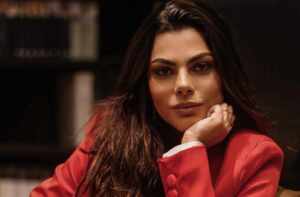 Descobrindo a Força Interior: Um Guia para a Saúde Integral da Mulher – Noélli Santiágo