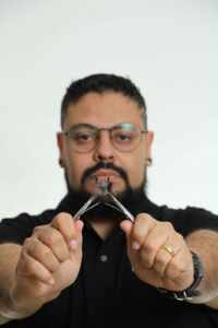 Blindagem de unhas e manicure europeia