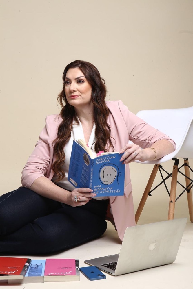 Juliana Conti: Psicóloga e Psicanalista esclarece a importância de reconhecer e tratar o Burnout 16 74871364 8b47 483f 81d8 a28062428416 1