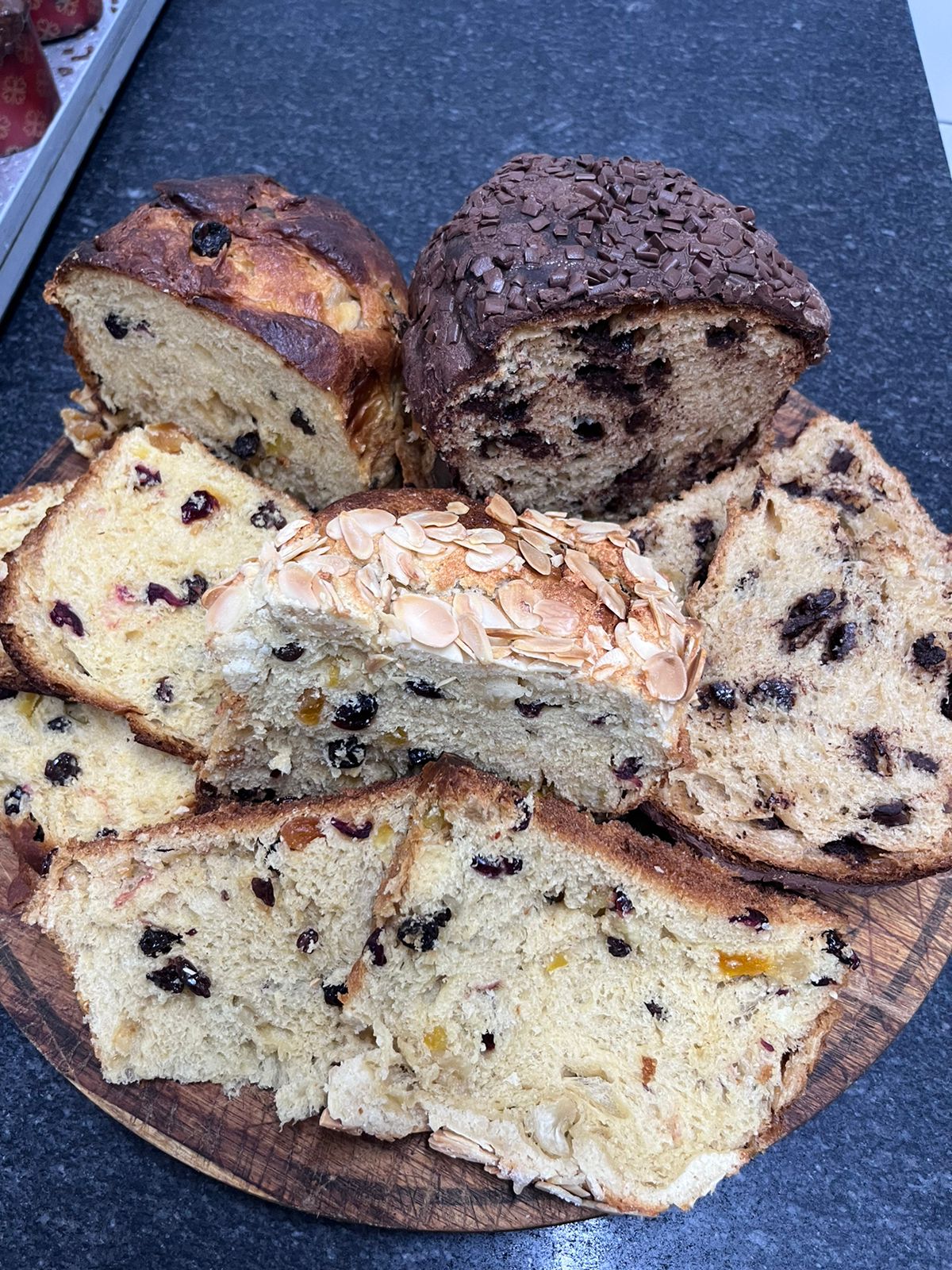 Aromáticos e saborosos, panetones de fermentação natural são uma boa pedida para o Natal 11 Academia do Pão