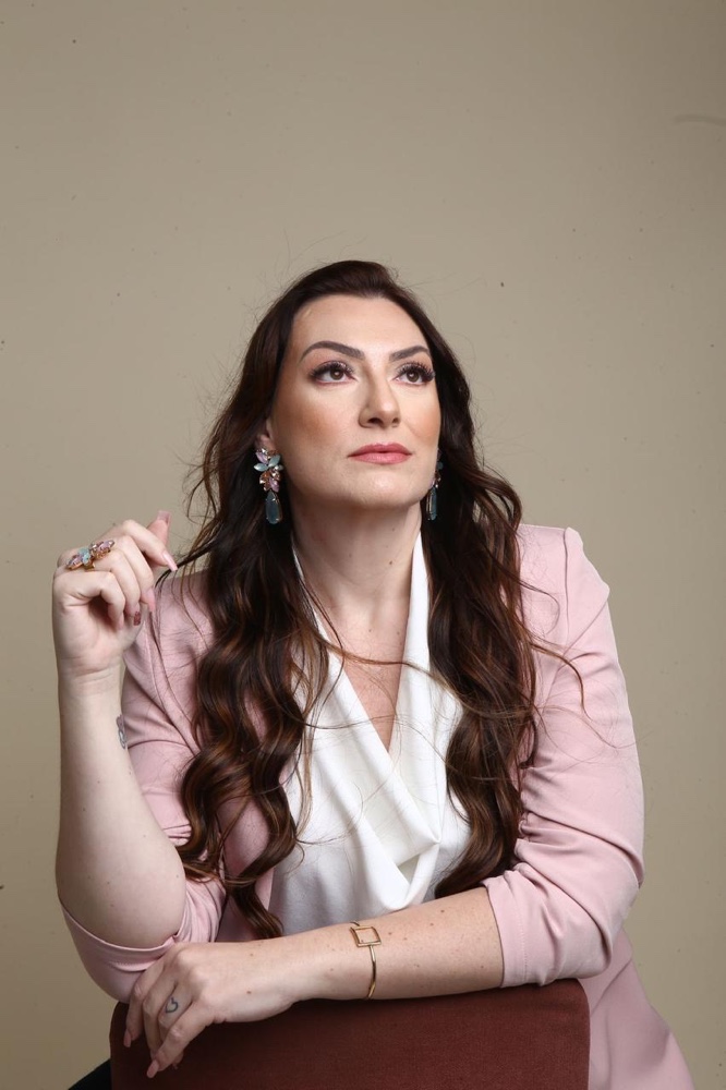 Juliana Conti: Psicóloga e Psicanalista esclarece a importância de reconhecer e tratar o Burnout 15 f314b216 157b 45b7 b133 83cca2bc377d 2 1