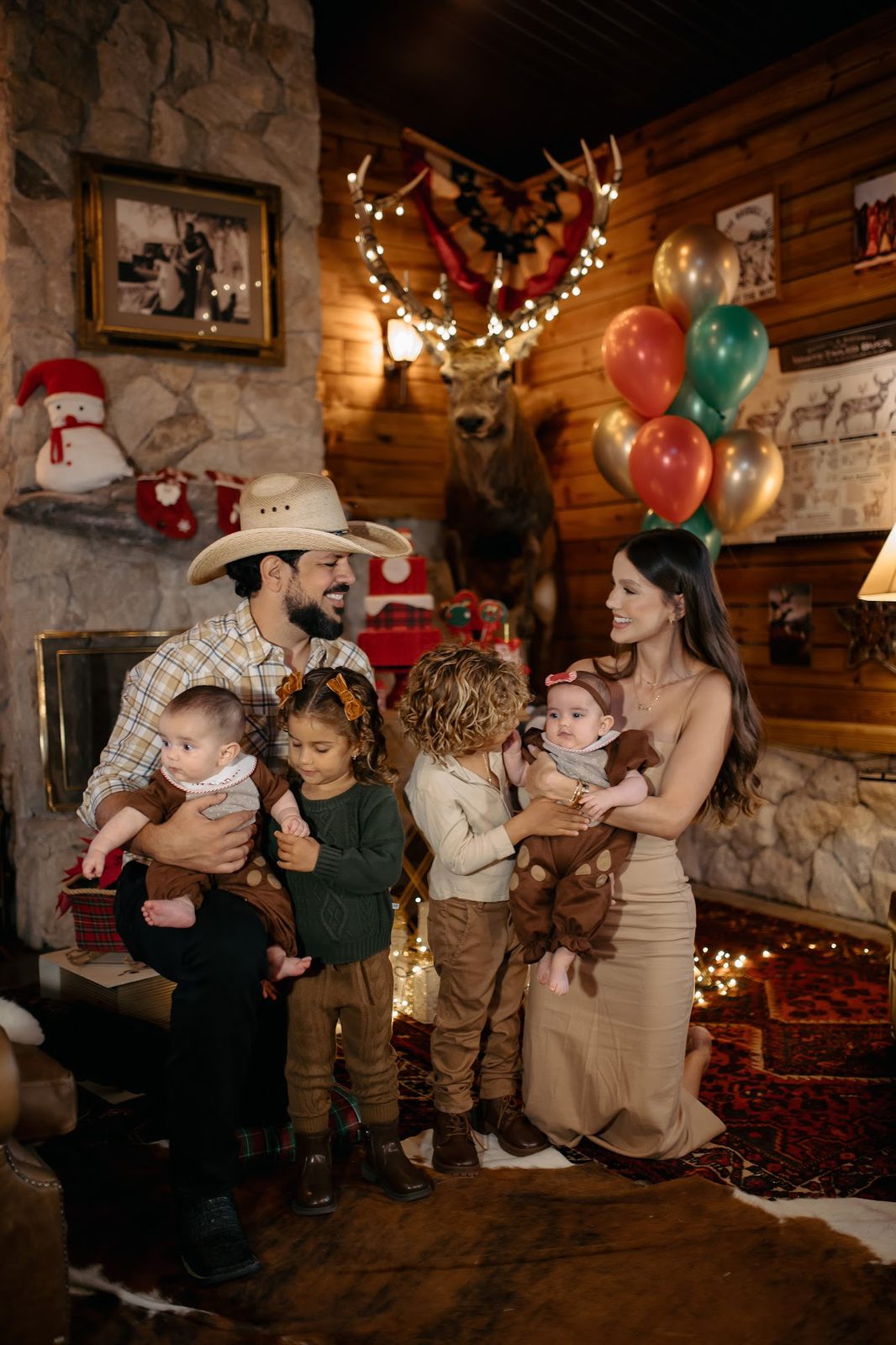 Biah Rodrigues e Sorocaba mesversário dos filhos gêmeos