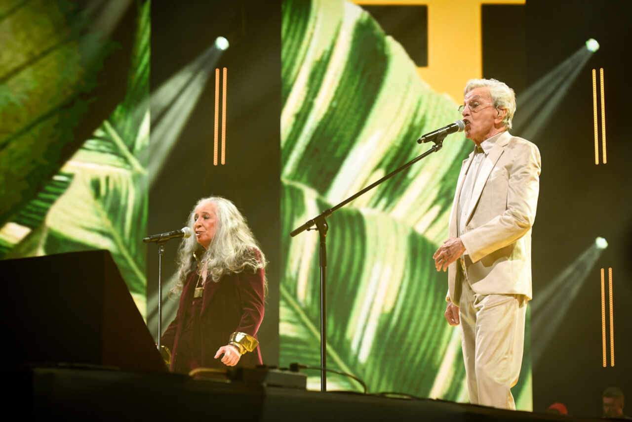 Caetano e Bethania 42 scaled