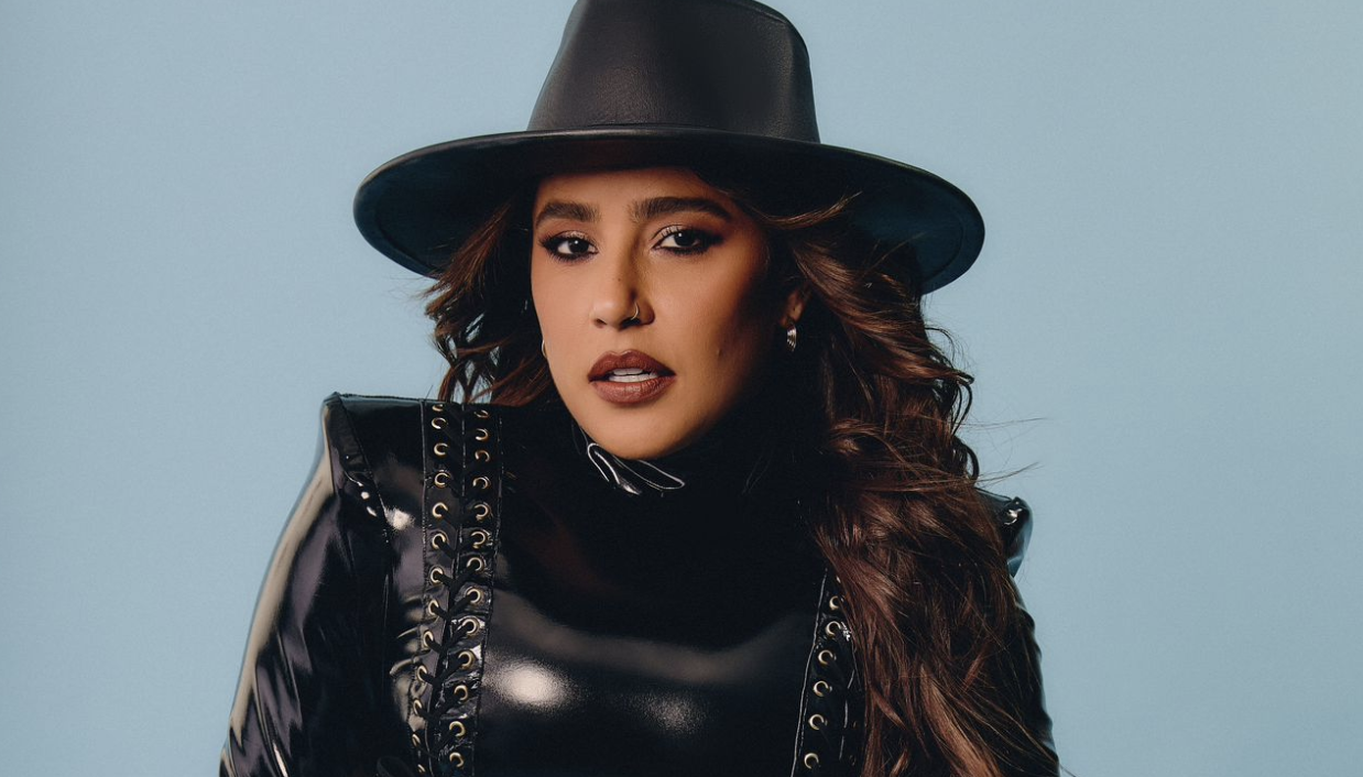 Lauana Prado recebe Prêmio Multishow nas categorias Hit do Ano e Sertanejo do Ano com “Escrito nas estrelas”