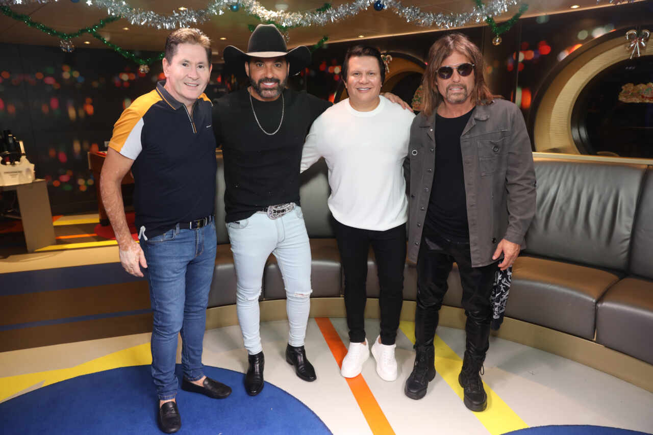 Edson & Hudson e Gian & Giovani - Foto: Brazil News