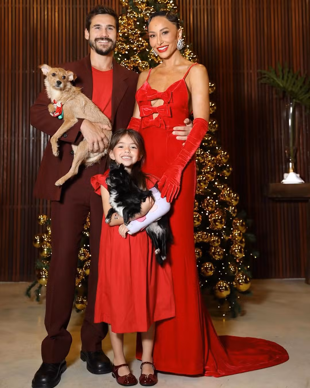 Primeiro Natal de Sabrina e Nicolas Prattes, Anitta na casa nova, Virginia Fonseca 21 snapinsta.app 470935290 18496992133010421 8762815614171863744 n 1080