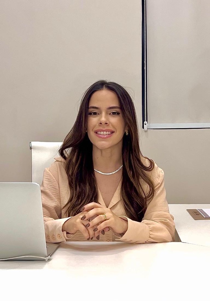 Dra. Sther Cangueiro: Paixão pela ciência, beleza e transformação Pessoal 7 3192ba97 48b2 4991 8ca4 580f6da9f1c1 1