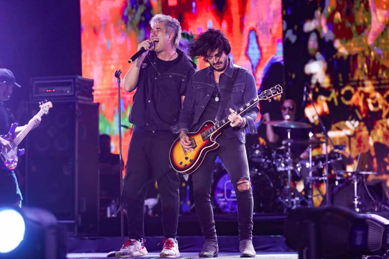 Jota Quest transforma noite chuvosa em espetáculo inesquecível no Navio do Roupa Nova 7 7450ae74 960e 4ae3 a9f7 94032b60c9c0 scaled