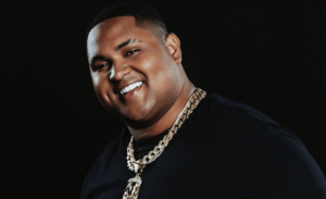 Kevin O Chris regrava sucesso de MC Sabrina