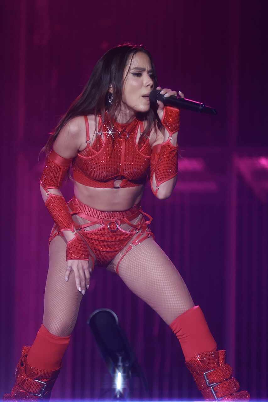 Show De Anitta No Réveillon De Copacabana Divide Opiniões, E Globo Silencia Cantora 3 Anitta - Foto: Roberto Filho / Brazil News