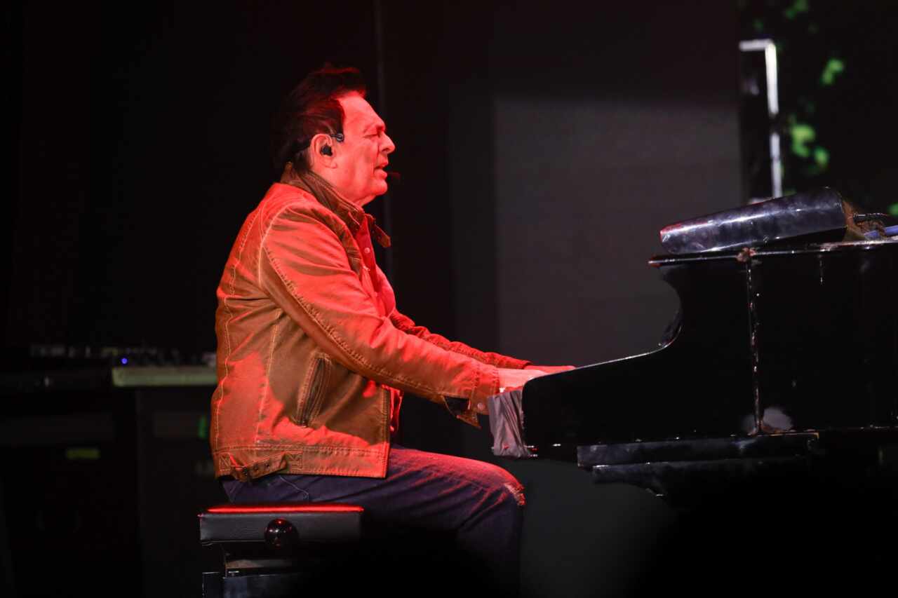 Chiquinho Oliveira E Esposa Prestigiam Show Intimista Do Roupa Nova Em Cruzeiro Temático 2 Fotos: Lucas Ramos / Brazil News