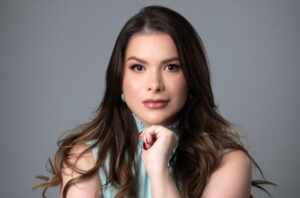 Especialista fala sobre excessos na harmonização facial