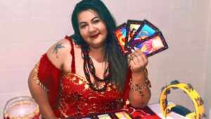 Espiritualista Claudia da Cigana Celoi: Uma vida guiada pelos Dons Espirituais e pela Magia