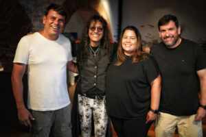 Luiz Caldas celebrou 40 anos do disco “Magia” com show especial no MAM-BA