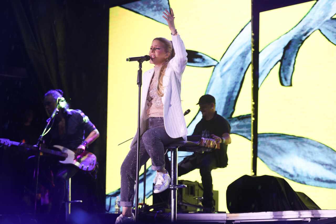 Paula Toller embala noite nostálgica no Navio do Roupa Nova 9 bc42b086 94c1 4532 b0f4 68cd952c9f2d scaled