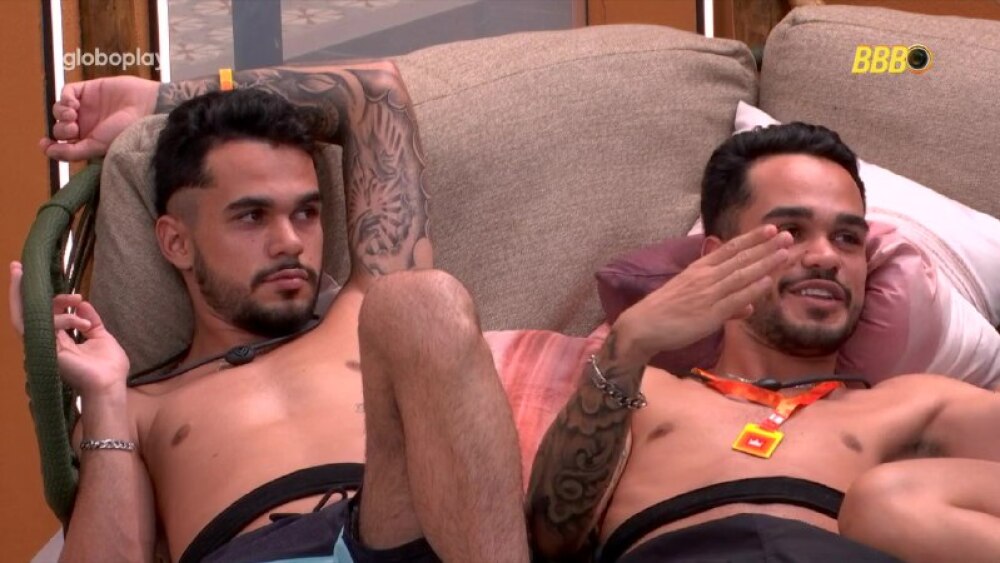 Joao-Gabriel-Joao-Pedro.jpg