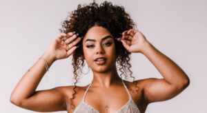 Cantora Angel, uma jovem promessa da nova geração da música