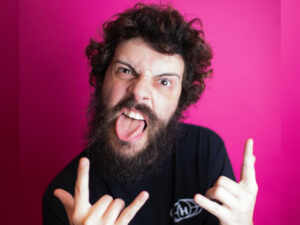 Diogo Defante estreia no Carnaval com suas músicas autorais no Bloco Brasil