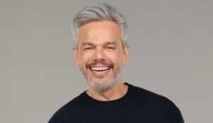 Otaviano Costa é contratado pela Band e assume nova fase do “Melhor da Noite”