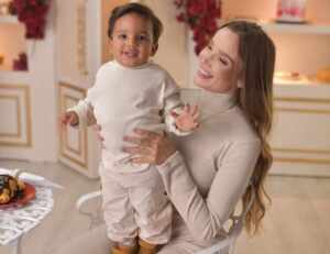 Anna Livya reflete sobre maternidade real: “Tentar ser a mãe perfeita foi meu maior erro”