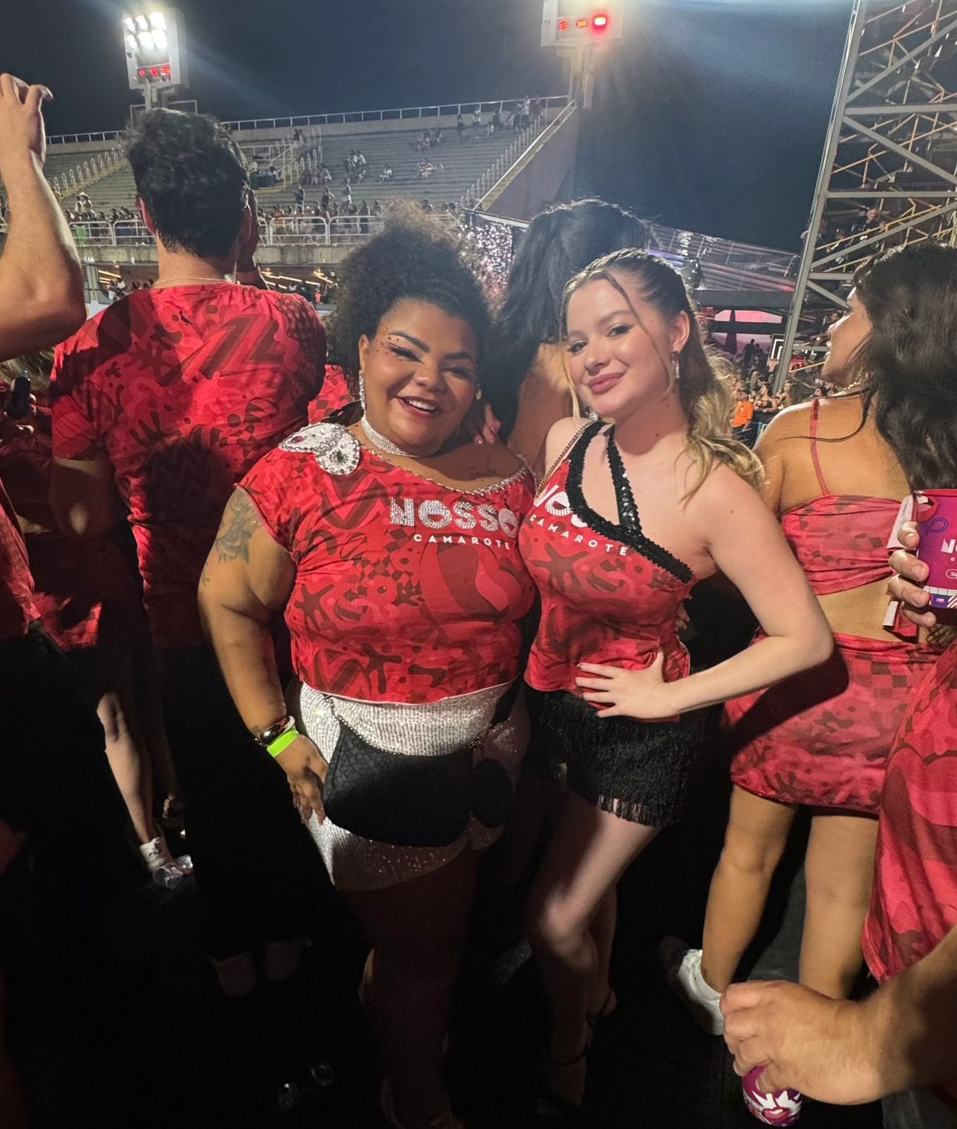 Flora Cruz E Júlia Simoura Se Reencontram No Carnaval Do Rio 2 Img 20250301 Wa0220 Egobrazil