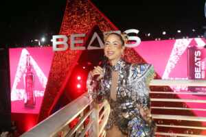 A Nave de Luana Monalisa aterriza em Salvador e agita o circuito Barra-Ondina