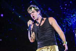 Luan Santana encerra turnê “Luan City” com show histórico no Pacaembu