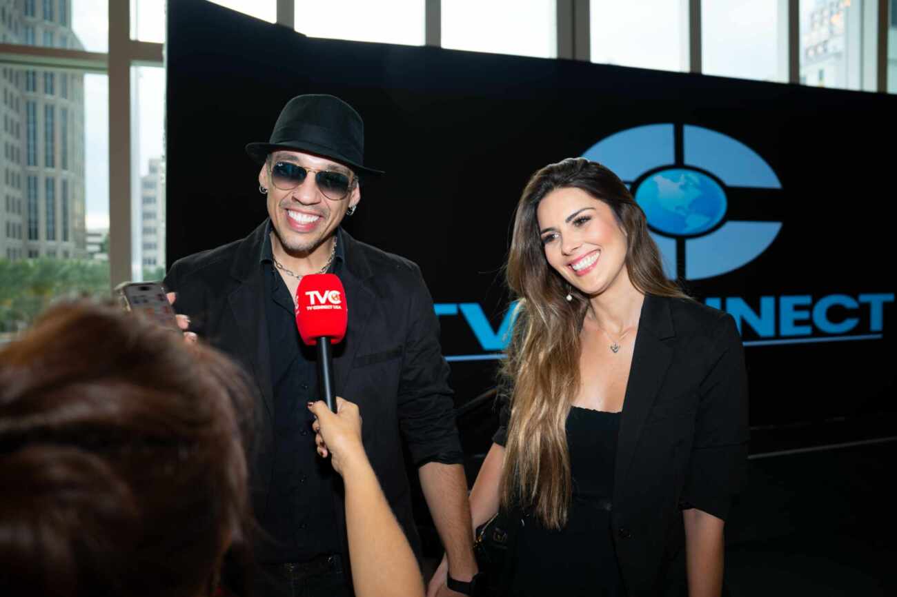 Tv Connect Usa Faz História E Estreia Na Tv Aberta Americana 4 Kiko Do Grupo Klb E Francine Pantaleão - Crédito Da Foto: Divulgação