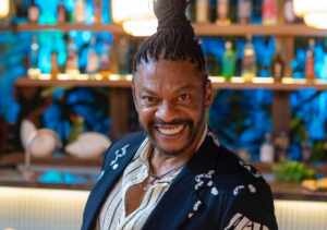 Nill Marcondes interpreta Judas na Paixão de Cristo de Cuité 2025 ao lado de Roney Villela