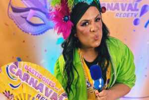 Juju Bonita arrasou nos bastidores do Carnaval da RedeTV!