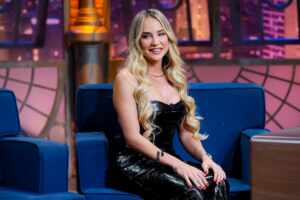 No The Noite, Gabi Martins comemora parcerias de sucesso com Luan Pereira e Clayton & Romário