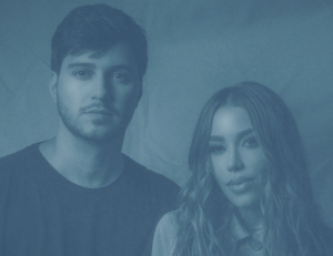 Grávida de gêmeos, Julliany Souza compartilha testemunho de fé em nova canção