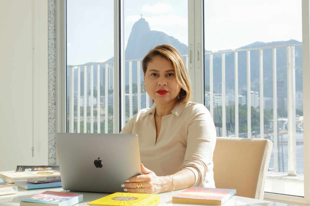 Jaquelinesalles Ensaio Junho 31 1 Egobrazil