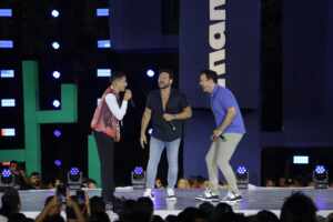 “Ferida Recente”: Manim e João Bosco & Vinícius misturam piseiro e sertanejo