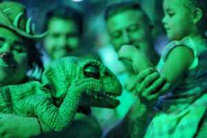 Circo dos Dinossauros entra na reta final da temporada em Campinas