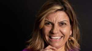 Do invisível ao extraordinário: Rainha Fabí transforma vidas de mulheres no digital