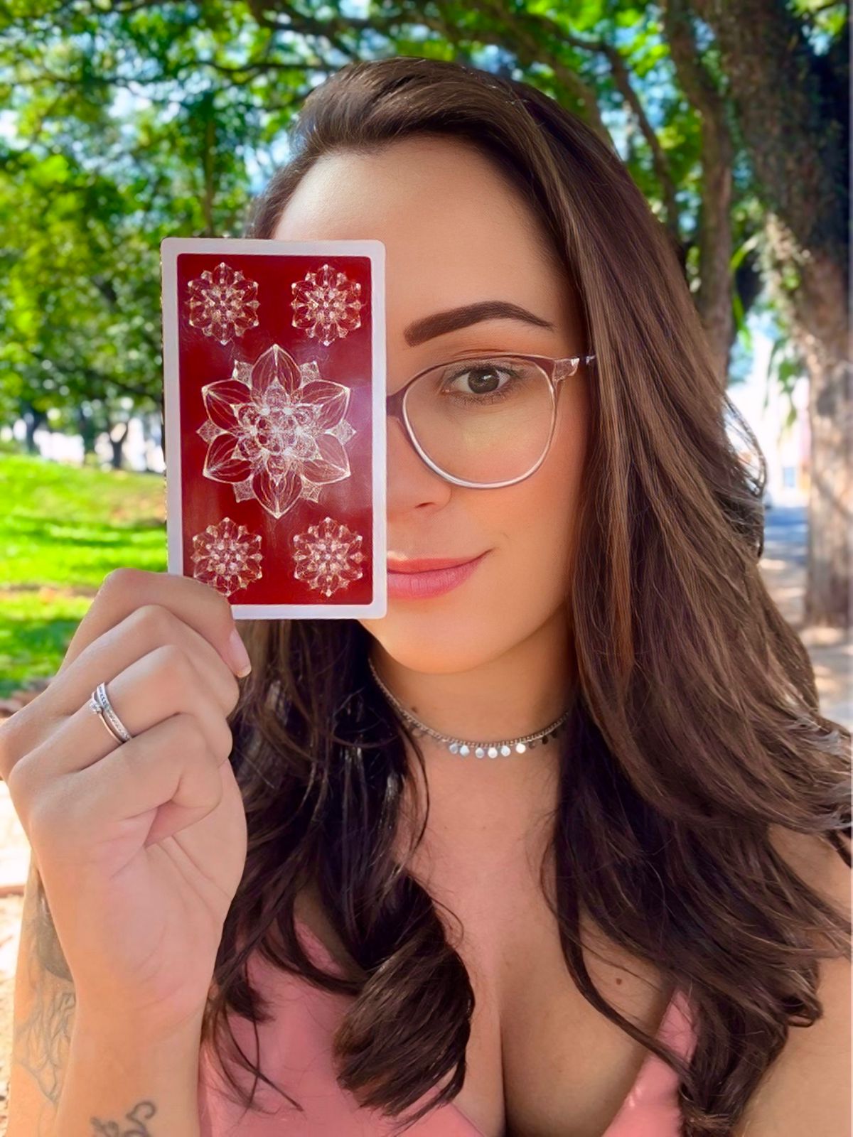 Giovana Fernandes, A Intuitiva Que Vem Transformando Vidas Através Do Tarot De Waite, Mesa Quântica E Numerologia Pitagórica 3 Giovana Fernandes - Crédito Da Foto: Acervo Pessoal
