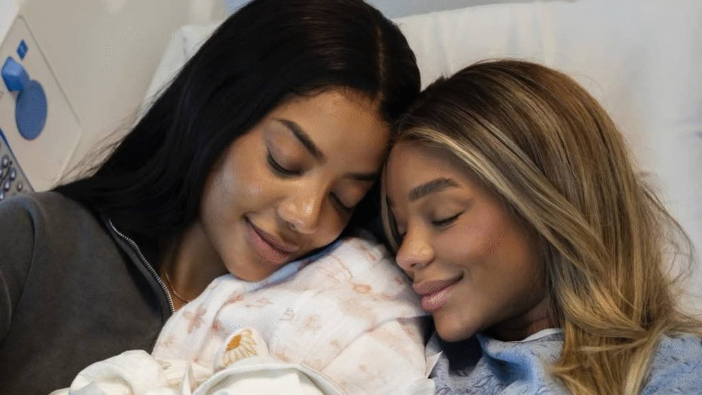 Ludmilla E Brunna Gonçalves Compartilham Foto Com Zuri No Colo - Metropolitana Fm