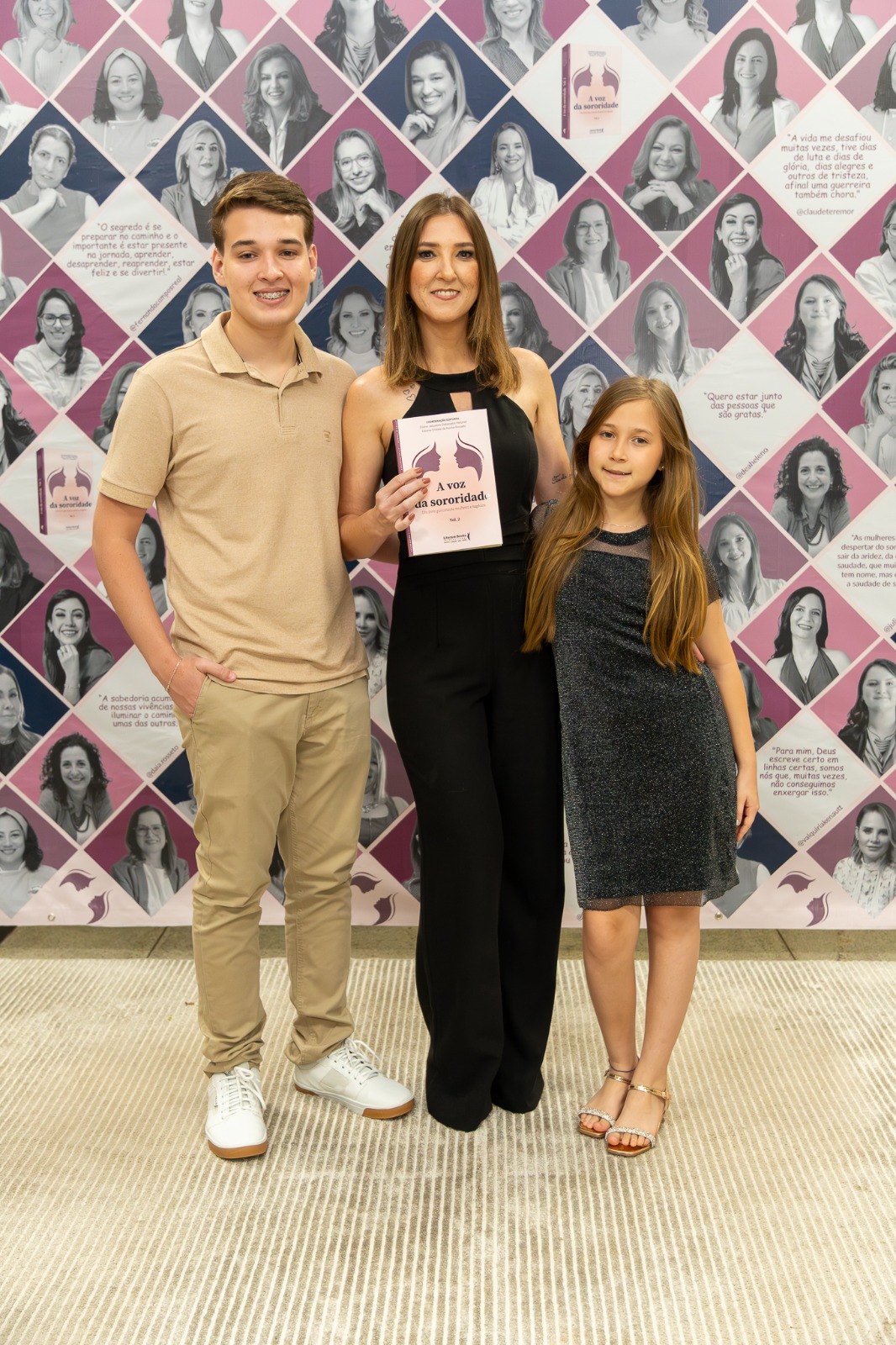 PHOTO 2025 05 09 17 23 11 2