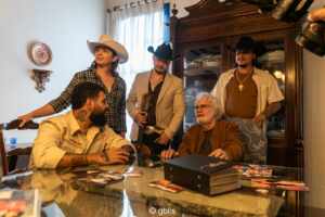 Clipe de “Fotos Antigas”, de Us Agroboy com Renato Teixeira e Mayck e Lyan, bate 1 milhão de views