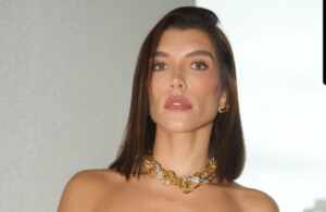 Camila Dias ultrapassa 1 milhão de seguidores e lança sua própria marca