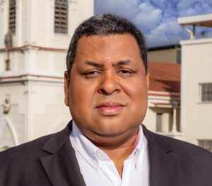 Professor Rodney: Uma Vida Dedicada ao IFRJ e à Transformação Social