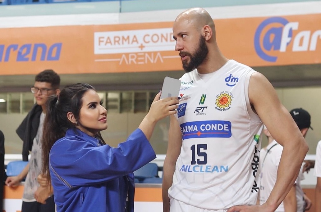 Maisa Brandão Revive O Legado De Manny Quezada Em Partida Do São José Basquete 2 Maisa Brandão E Renato Carbonari - Crédito Da Foto: Eduardo Da Silva / Divulgação