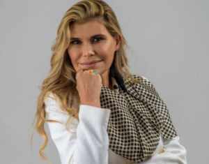 Dra. Silvia Dal Molin: Uma paixão pela Odontologia que se tornou missão de vida