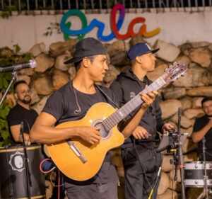 Pagodinho da Orla: A festa de 17 de maio que reafirma a liderança da Have Fun Eventos!