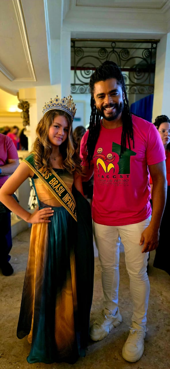 Maria Isabel Nogueira Encanta Em Desfile Solidário Da Caccst 3 Whatsapp Image 2025 05 21 At 16.34.04 Egobrazil