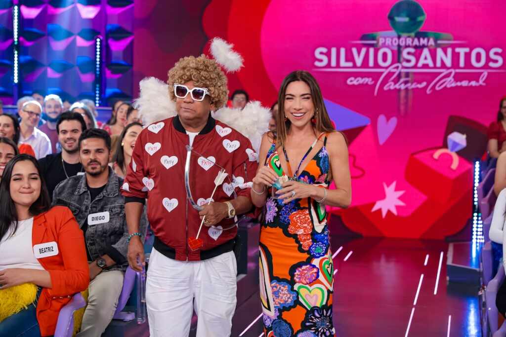 Liminha E Patricia Abravanel No Programa Silvio Santos - Crédito Da Foto: Gabriel Cardoso / Sbt