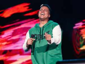 Sorriso Maroto celebra união do pagode, sucesso da turnê “Sorriso às Antigas”