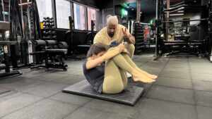 Chegou o frio? Veja como vencer a preguiça e se exercitar em casa 